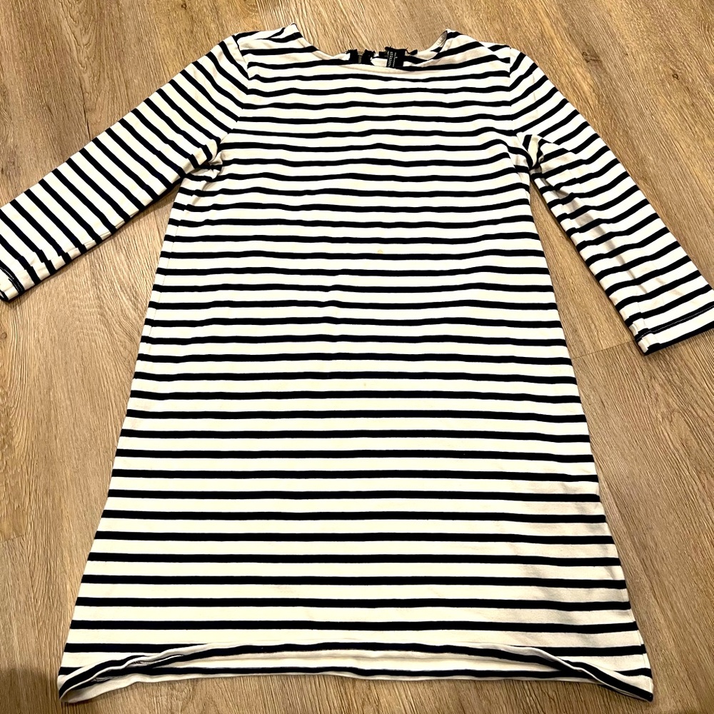 Forever 21 striped, 3/4 sleeve, short dress, size small